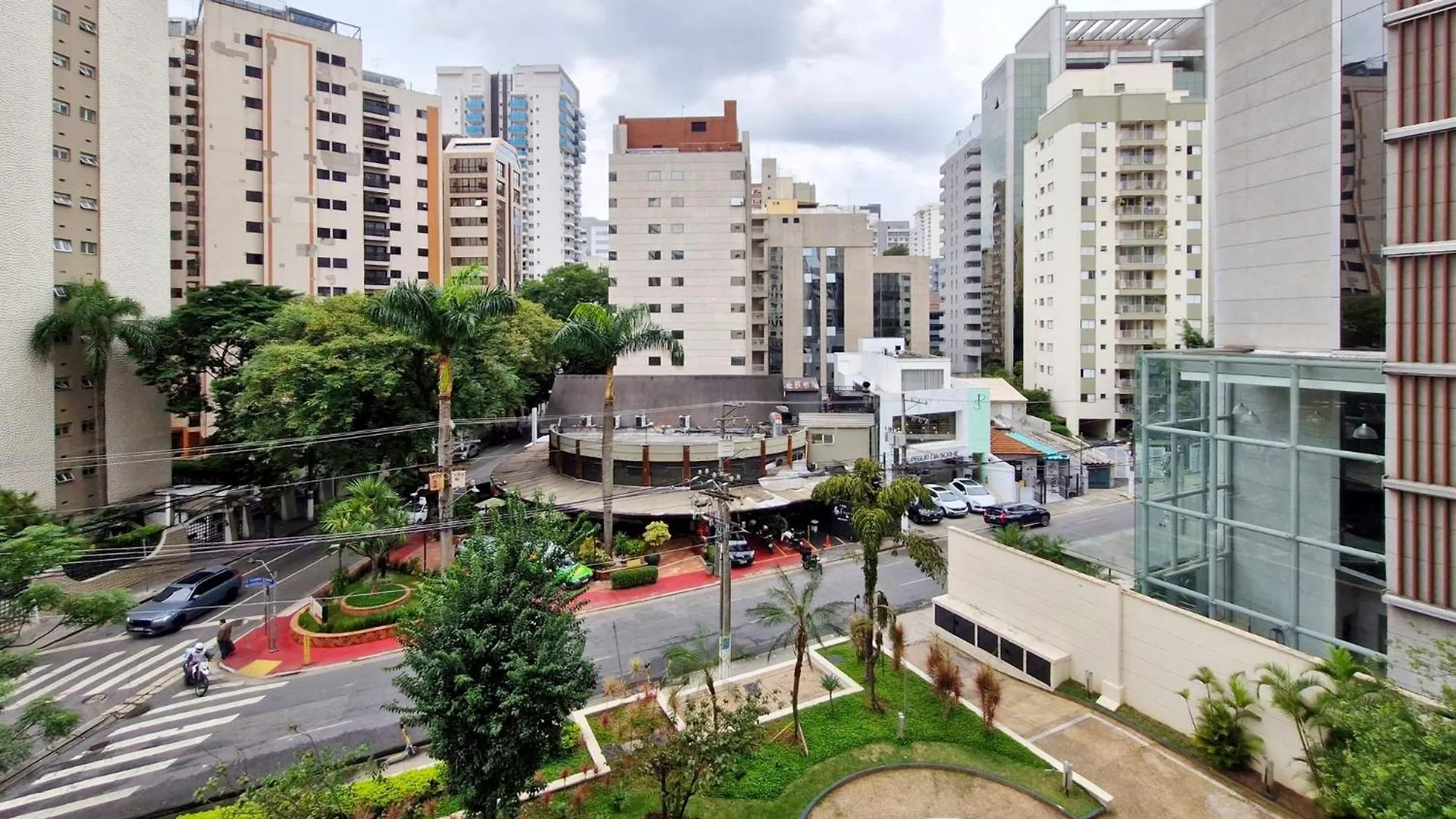 Gomes De Carvalho - Tw Apartment Sao Paulo
